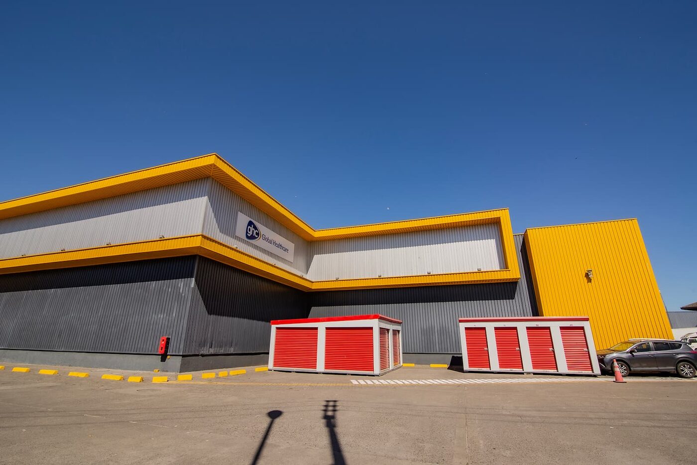 Acceso vehicular en Megacentro Arauco