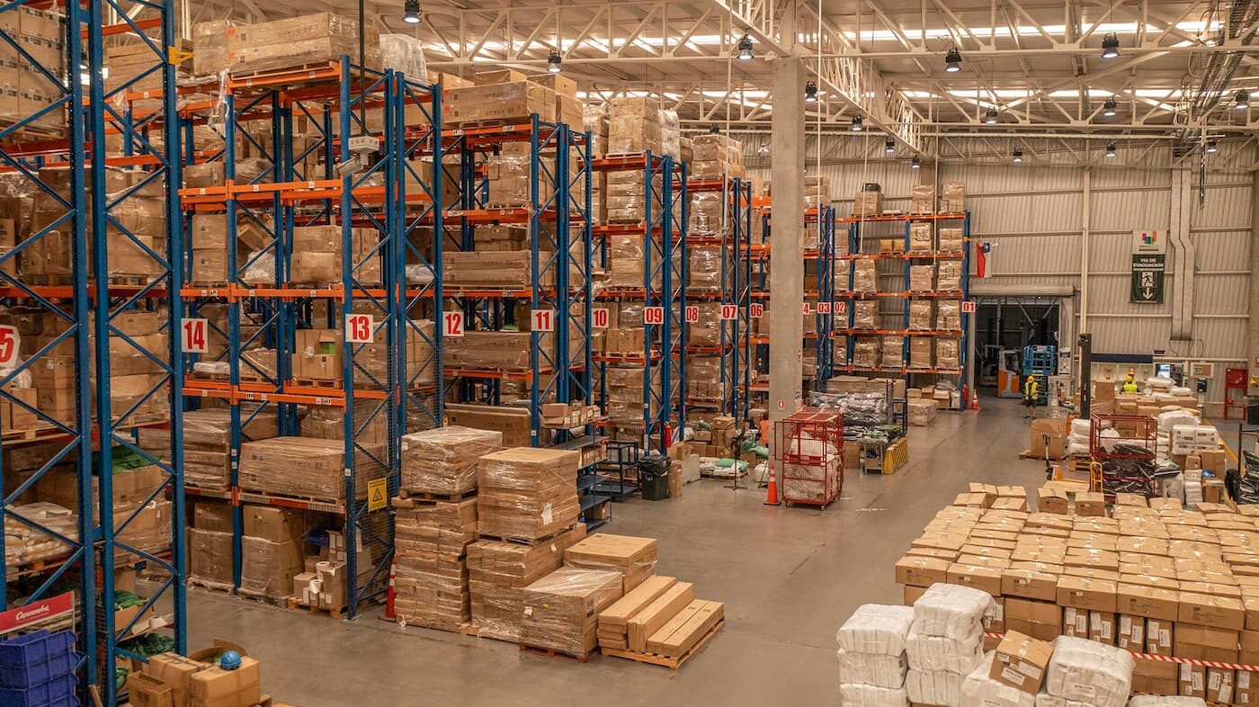 Bodega industrial en Megacentro Carrascal, Cerro Navia